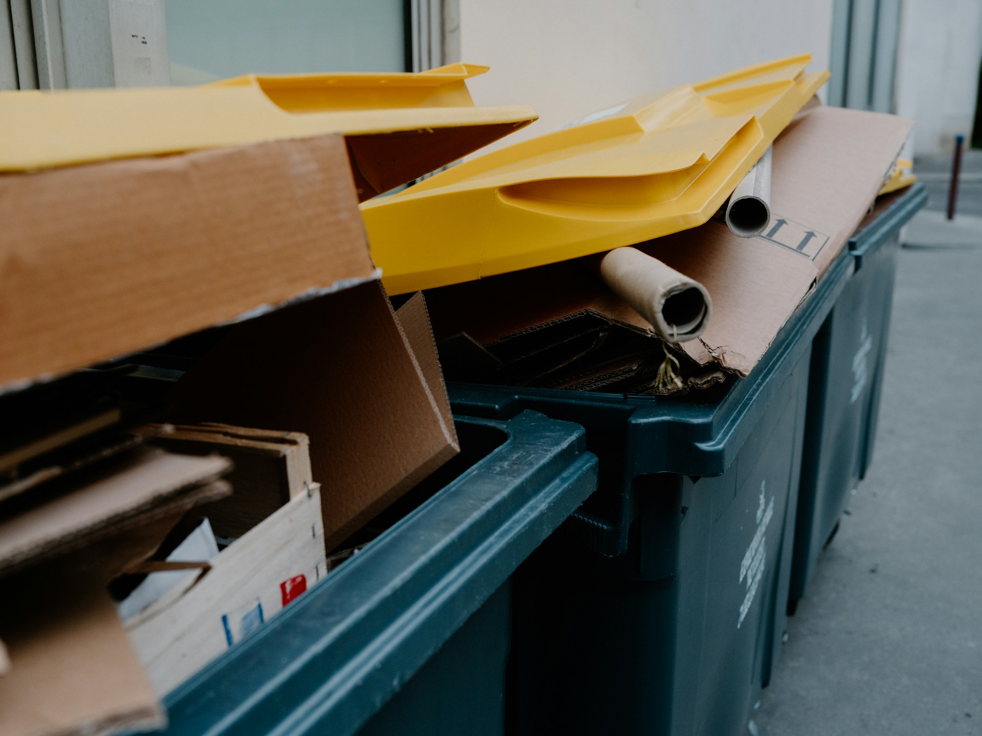 Waste Container